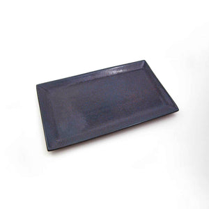 Lifestyle Details - Dinner Platter in Old Silver