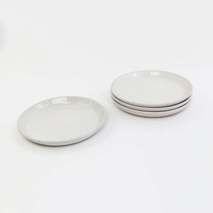 Lifestyle Details - La Marsa Bread Plate in Pearl - Set of 4