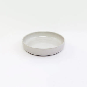 Lifestyle Details - La Marsa Salad Plate in Pearl - Set of 1