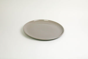 Lifestyle Details - La Marsa Stoneware Dinner Plate in Lilac - Set of 1