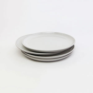 Lifestyle Details - La Marsa Stoneware Dinner Plate in Pearl - Set of 4