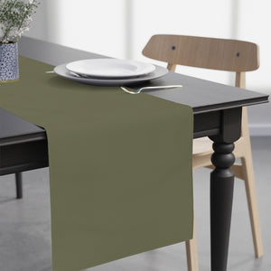 LIfestyle Details - Polyester Table Runner - Hunter - In Use