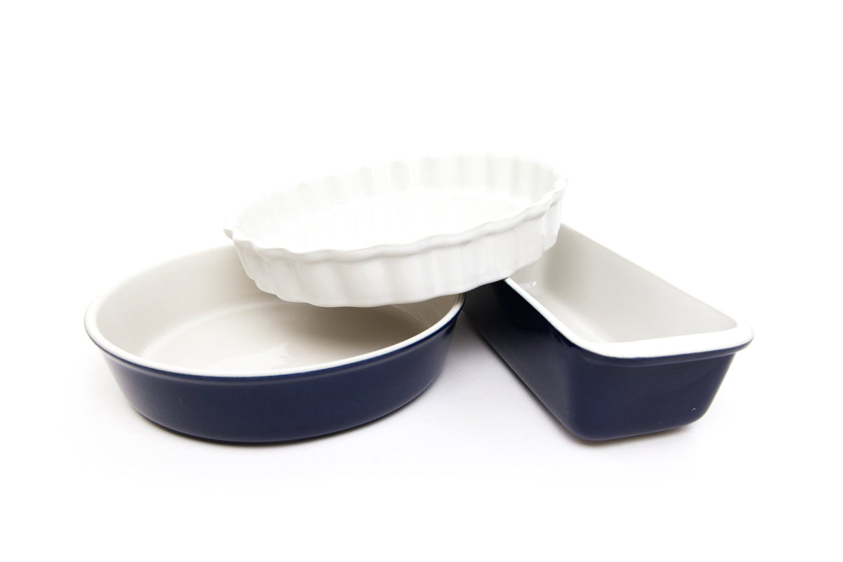 Lifestyle Details - Bakeware Set in Juniper