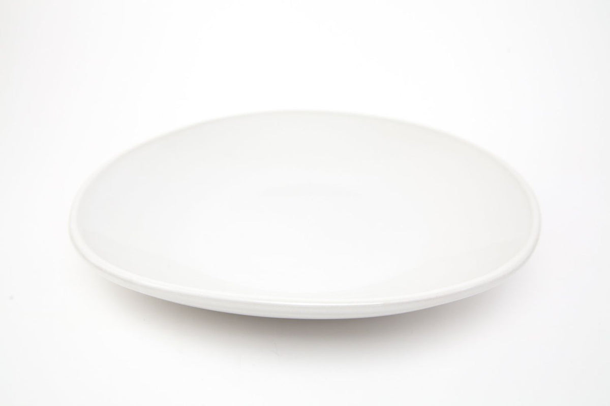 Lifestyle Details - Dadasi Stoneware Dinner Plate in Pearl - Set of 1