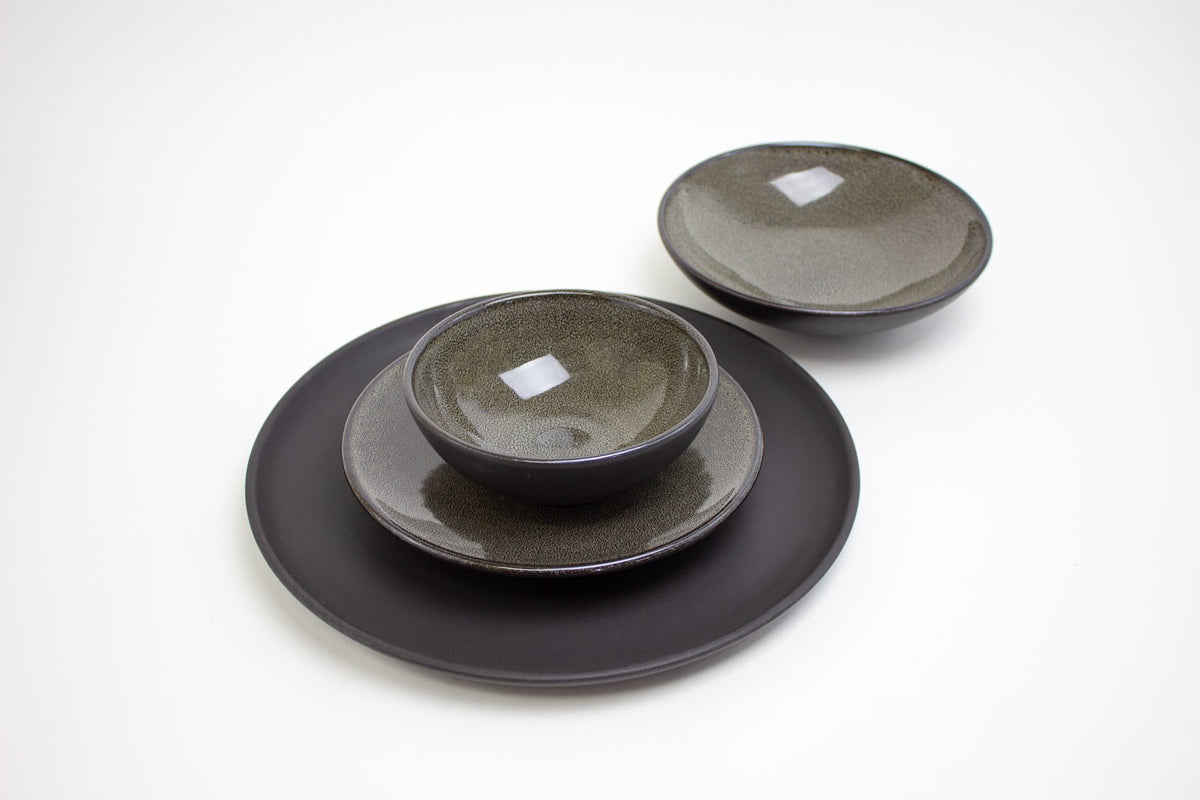 Lifestyle Details - Full Stoneware Dinner Set in Dusk - Set of 1