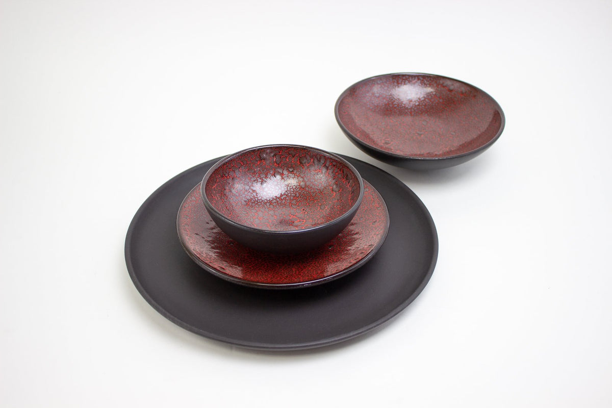 Lifestyle Details - Full Stoneware Dinner Set in Saffron - Set of 1
