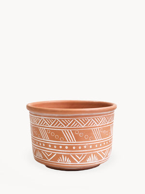 Lifestyle Details - Hand-Etched Large Terracotta Pot - Empty