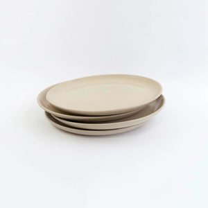 Lifestyle Details - La Marsa Stoneware Dinner Plate in Muslin - Set of 4
