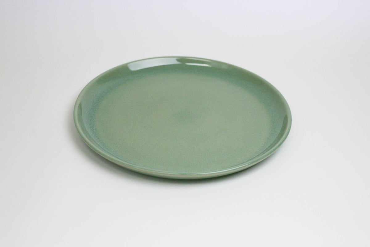 Lifestyle Details - La Marsa Stoneware Dinner Plate in Sage - Set of 1