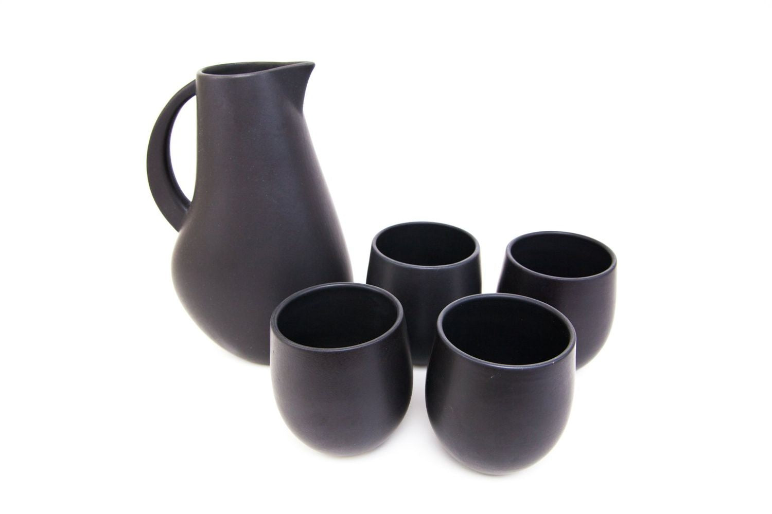Lifestyle Details - Large Pitcher & Stoneware Cups Set in Basalt