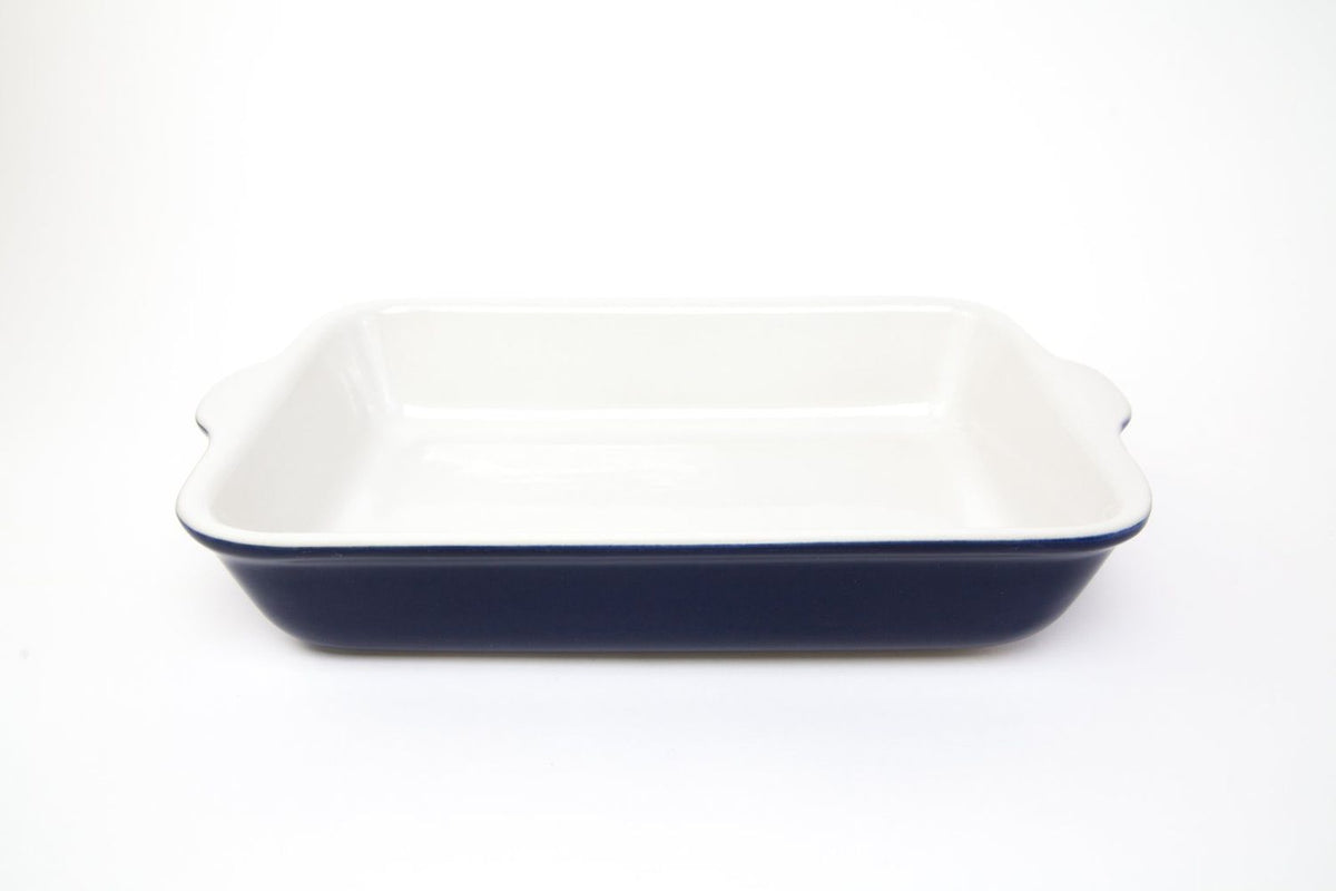 Lifestyle Details - Medium Baking Dish in Juniper