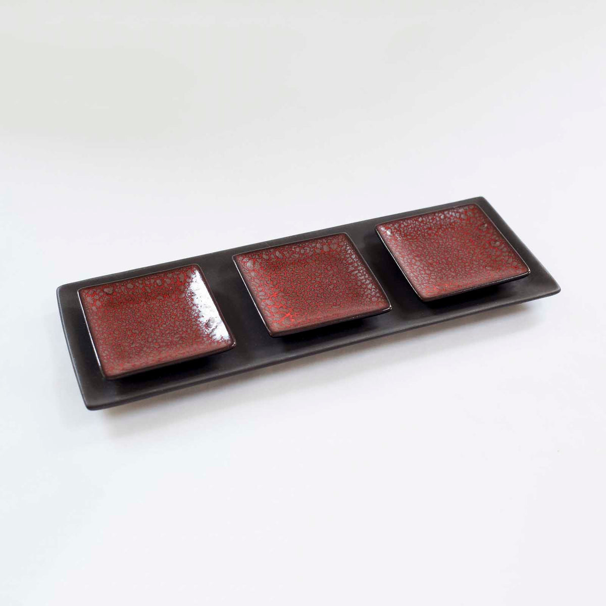 Lifestyle Details - Tapas Dishes Serving Set in Basalt & Saffron