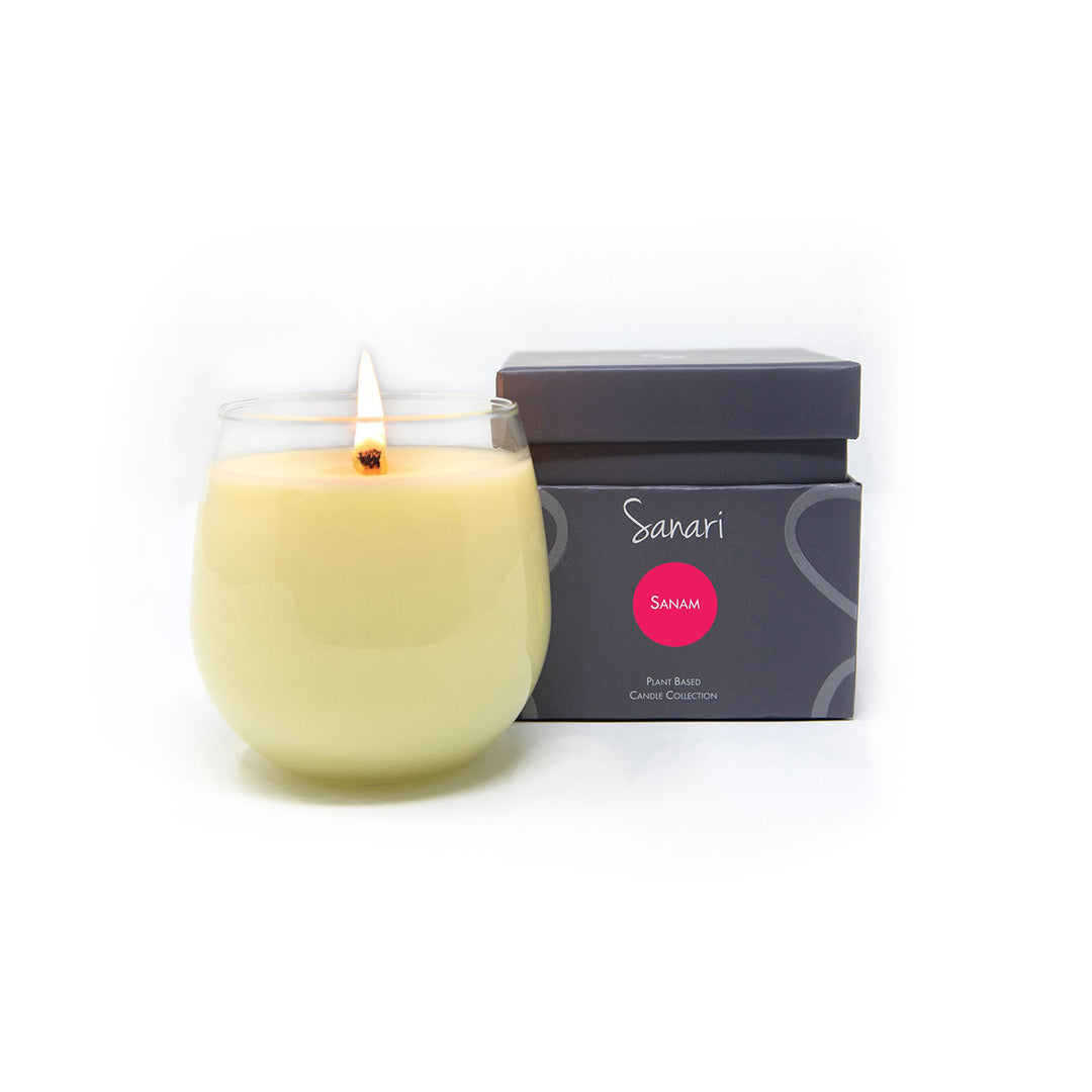 "Sanam" Scented 16oz Coconut Wax Candle I Lifestyle Details