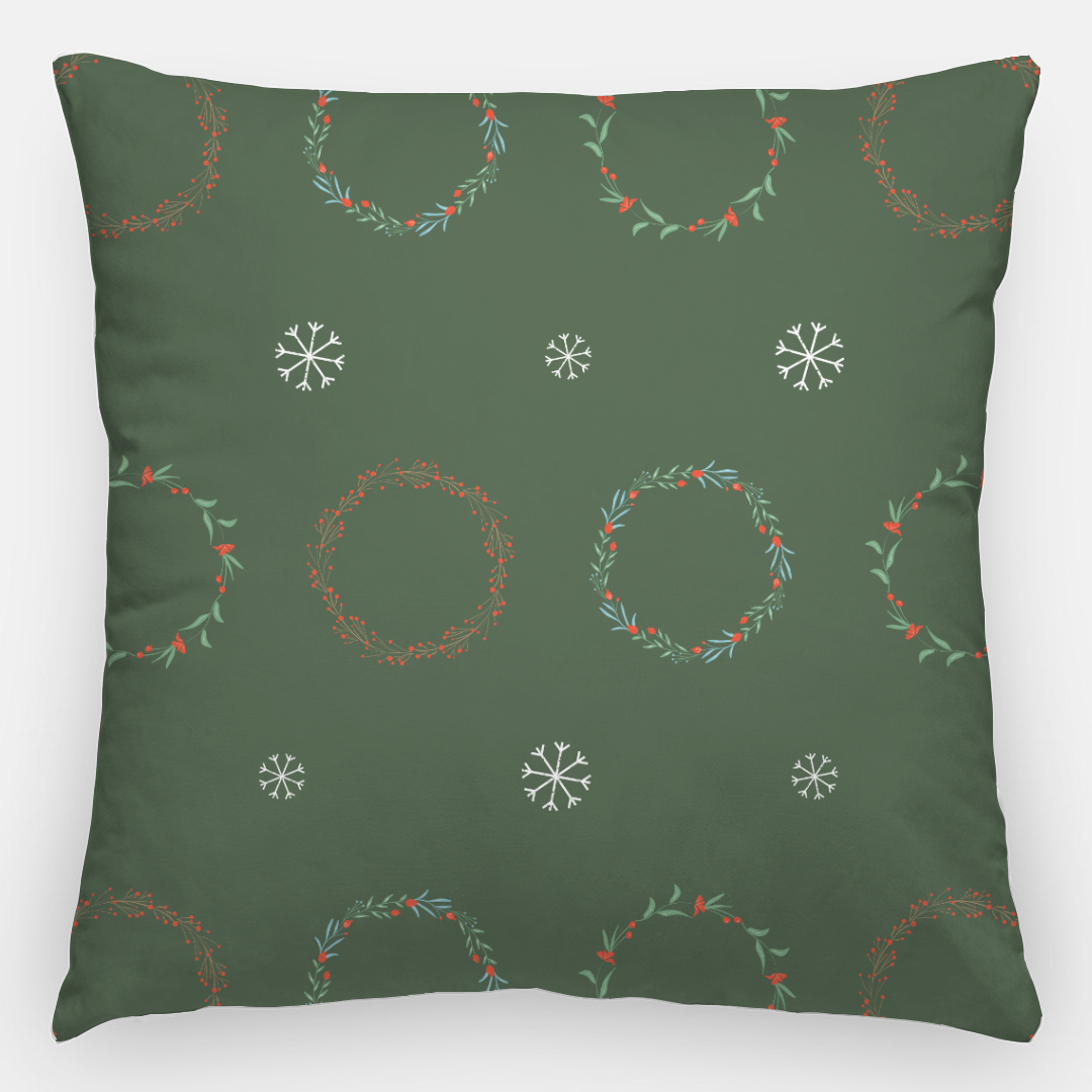 24x24 Holiday Polyester Pillowcase - Wreaths