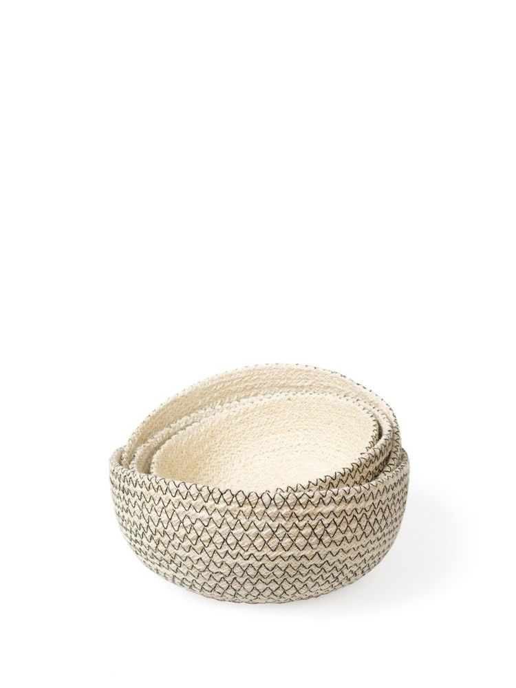 Black Amari Round Bowl - Set of 4