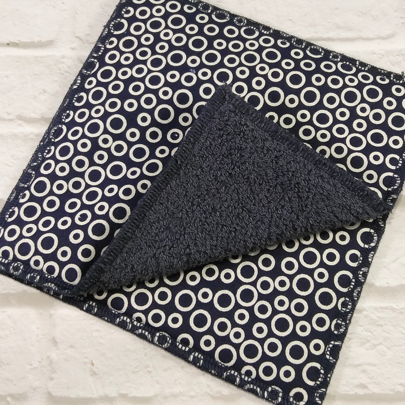 Navy Circle Dishcloths