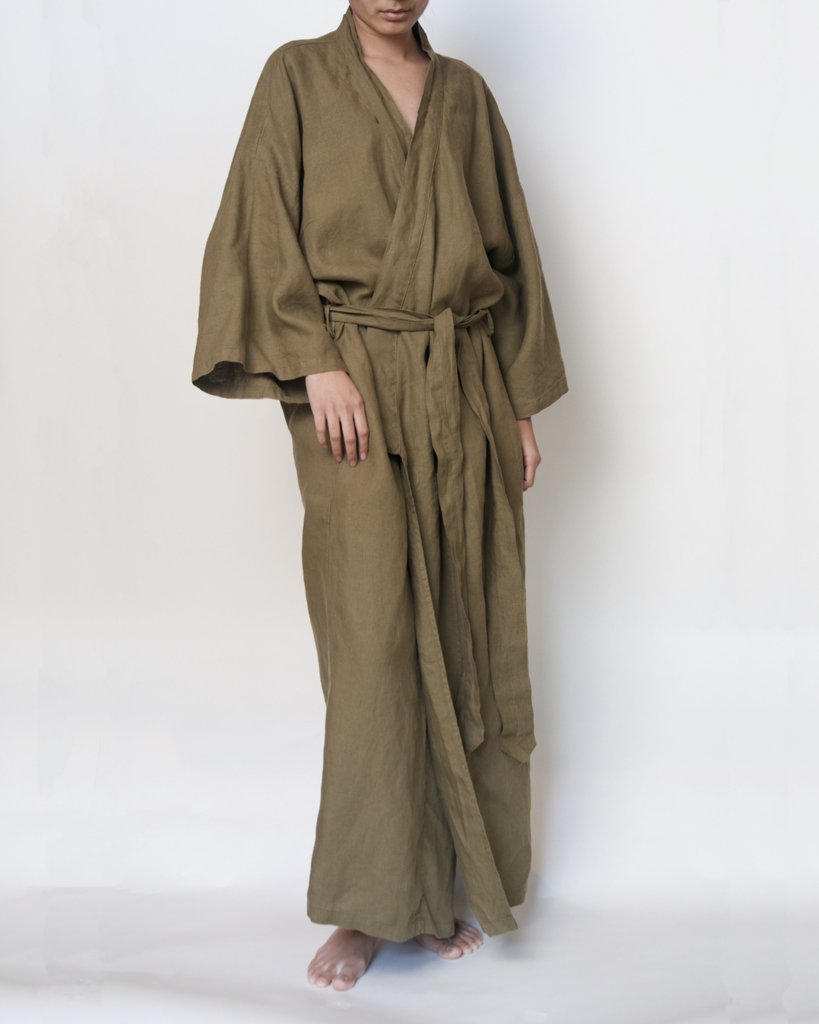 Sai Full-Length Linen Robe
