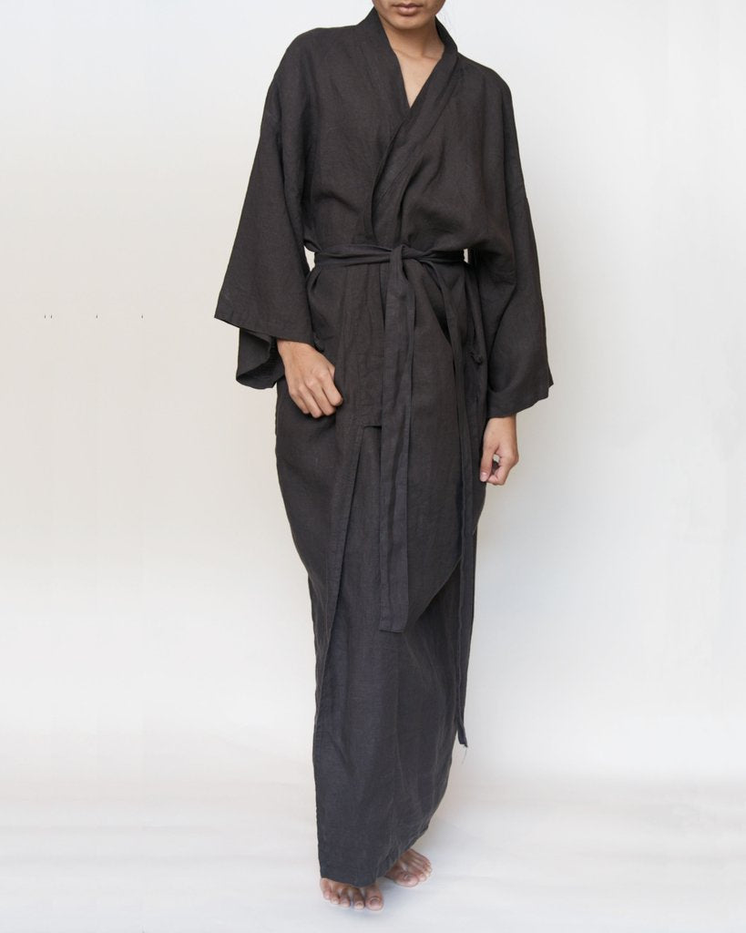 Sai Full-Length Linen Robe